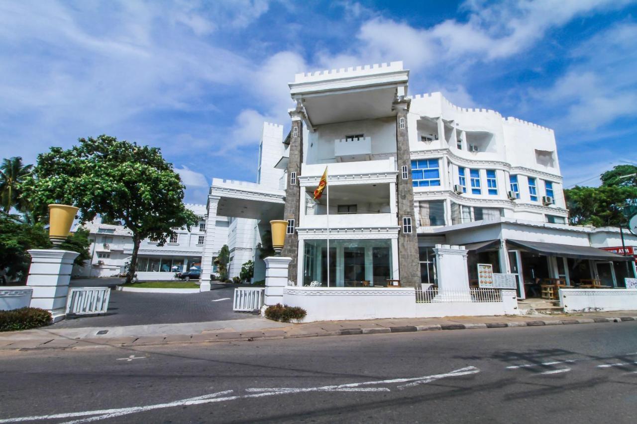 The Kings Bay Hotel Ettukala Exterior foto